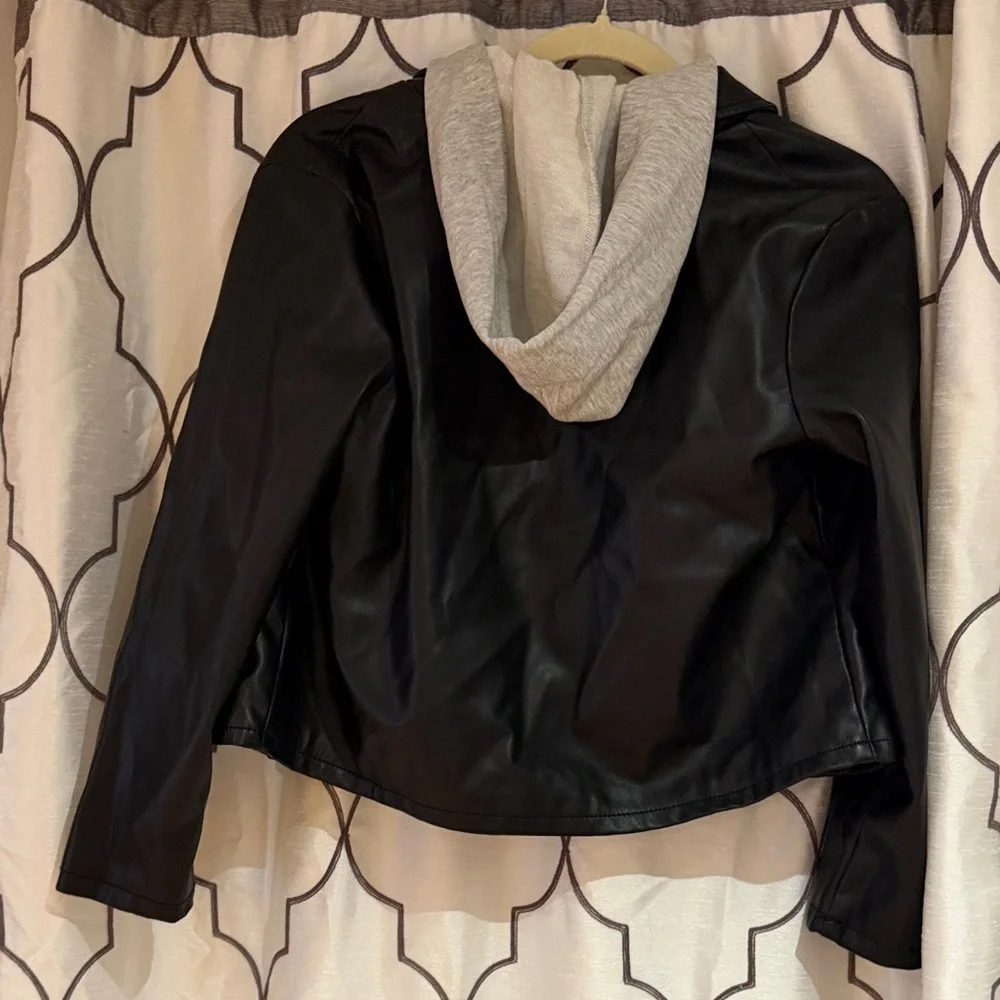 Wonder Nation Classic Black Leather Jacket - Picture 3 of 3